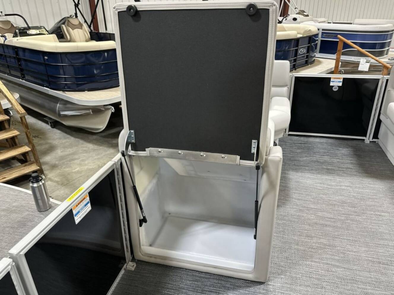 A photo of this 2025 Sweetwater Xperience 2286 SBX