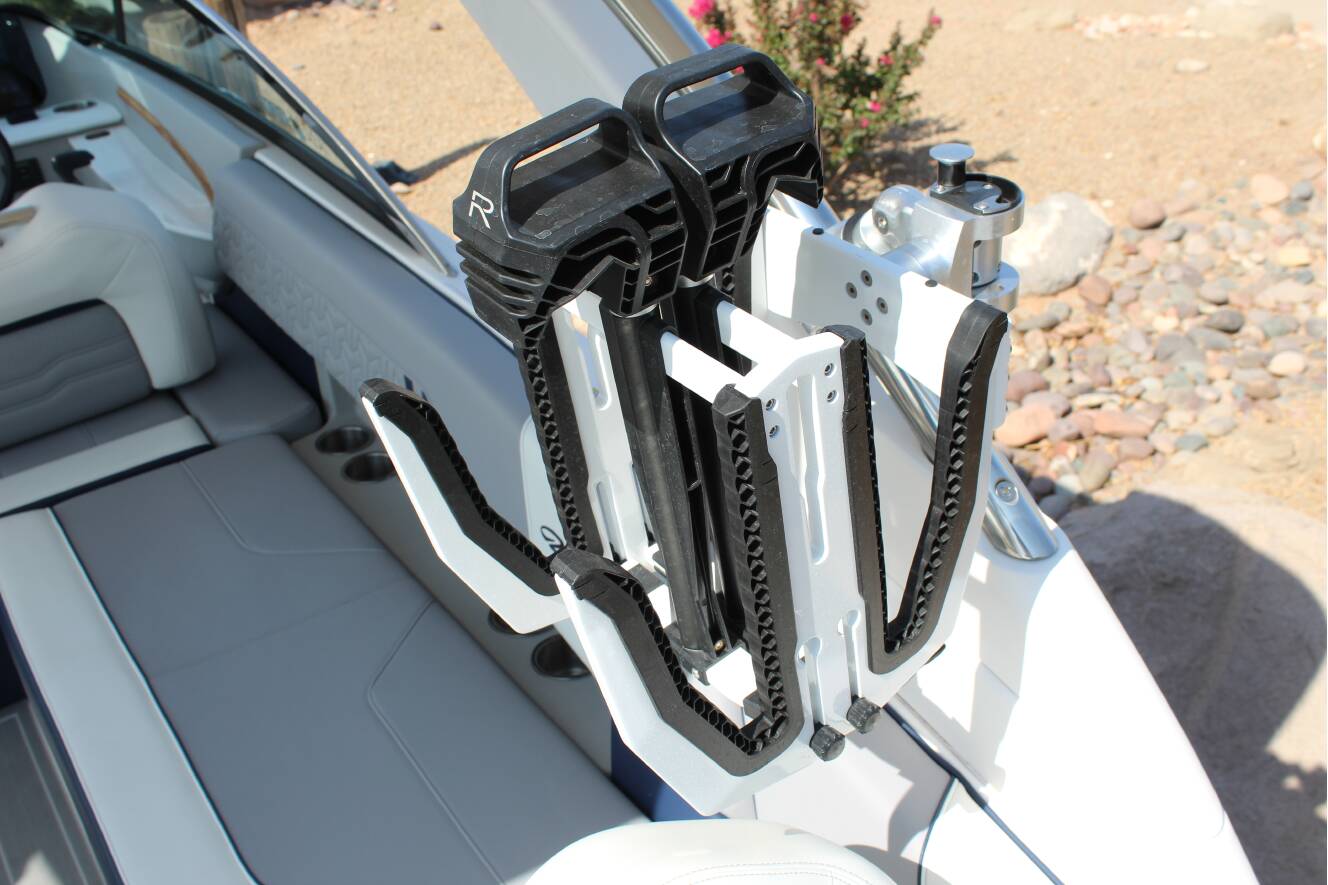 A photo of this 2026 Regal LS9 Surf Ultimate