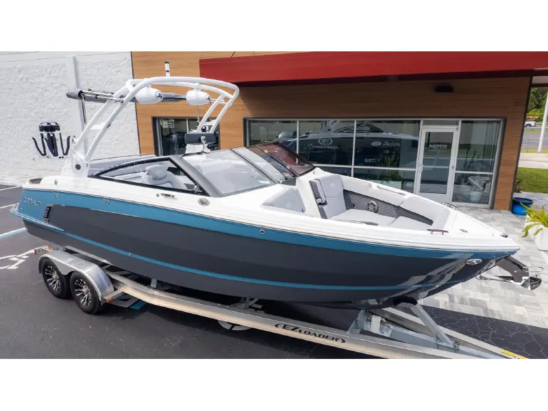 2026 Cobalt R6 Surf