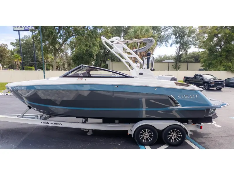 2026 Cobalt R6 Surf
