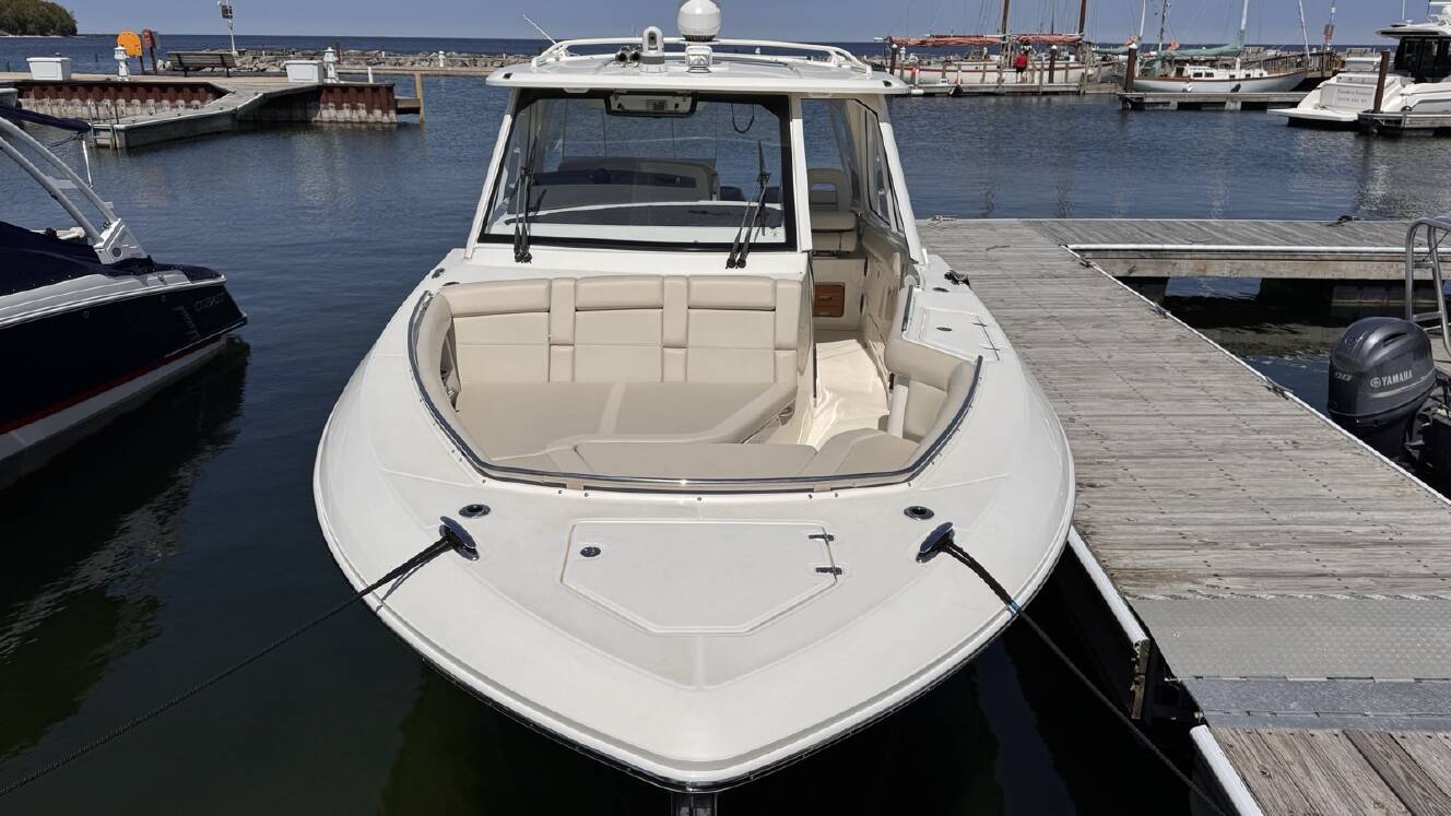 A photo of this 2021 Boston Whaler 380 Realm