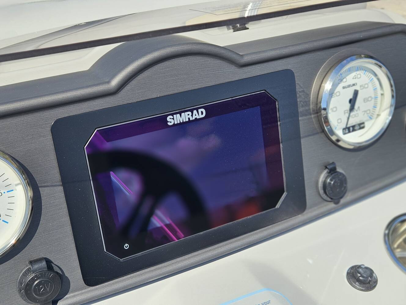 A photo of this 2026 Bentley Pontoons 203 Fish-N-Cruise