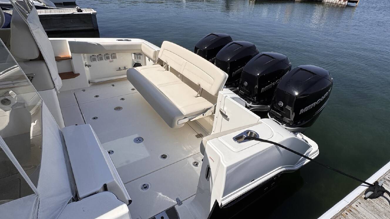 A photo of this 2021 Boston Whaler 380 Realm