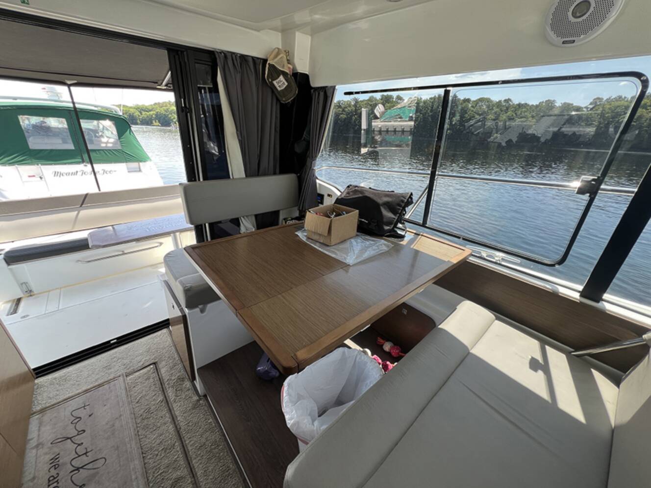 A photo of this 2020 Jeanneau NC 1095