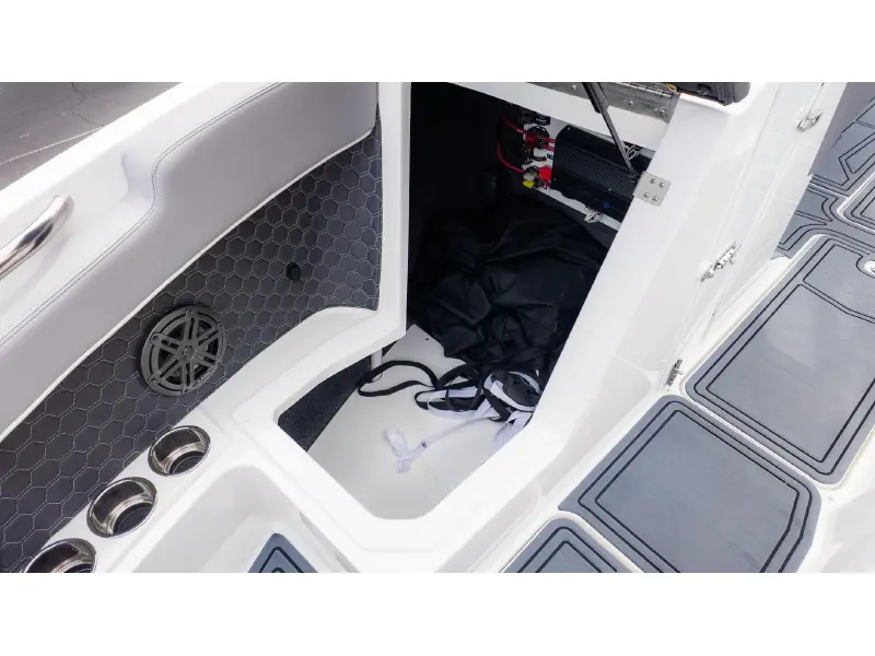 2026 Cobalt R6 Surf