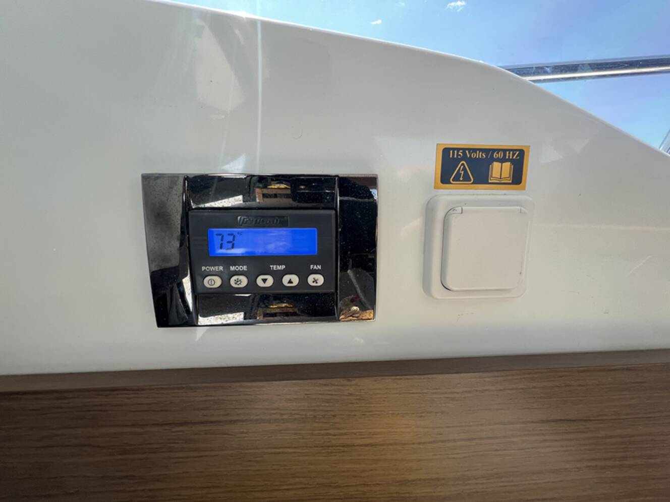 A photo of this 2020 Jeanneau NC 1095