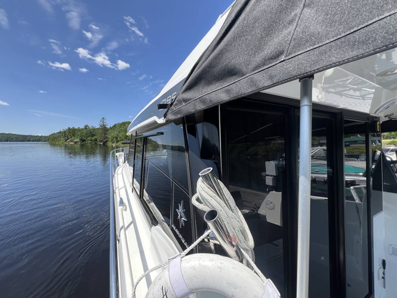 A photo of this 2020 Jeanneau NC 1095