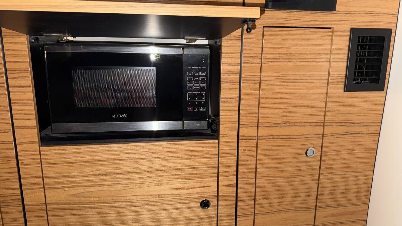 A photo of this 2021 Boston Whaler 380 Realm