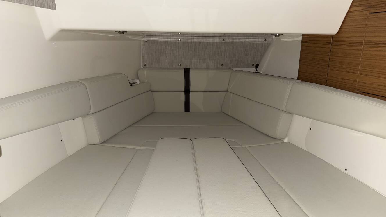 A photo of this 2021 Boston Whaler 380 Realm