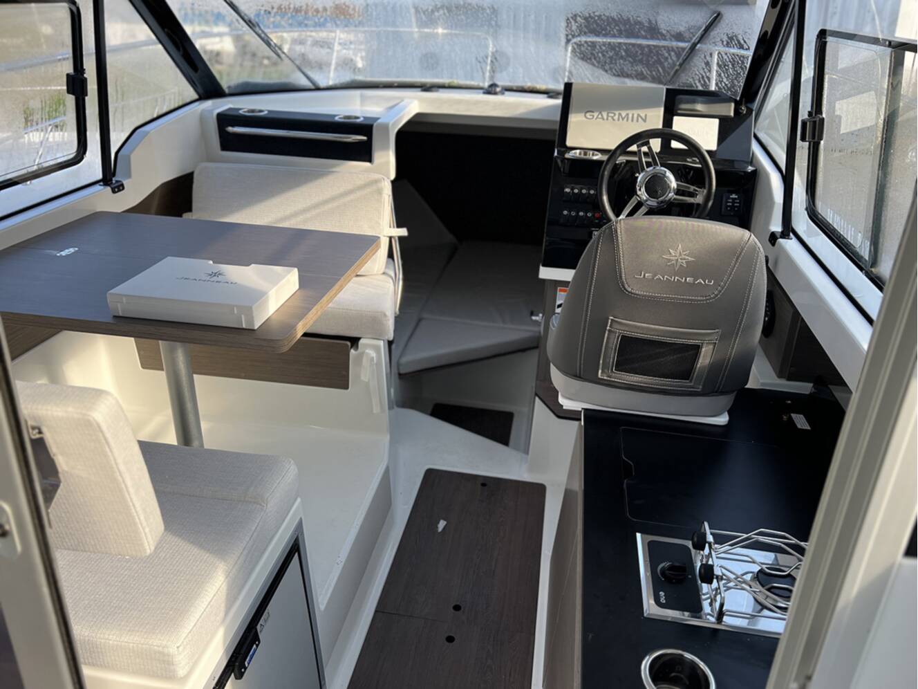 A photo of this 2024 Jeanneau NC795 S2