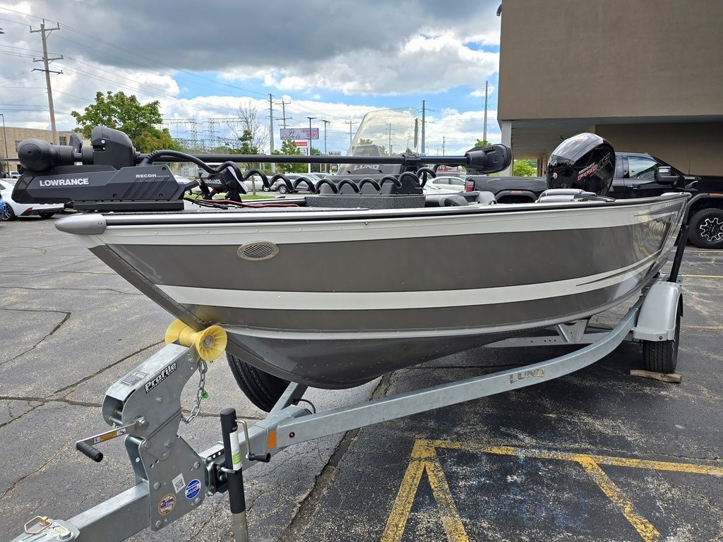 2026 Lund 1875 Impact XS SS 2025 SPORT in appleton WI