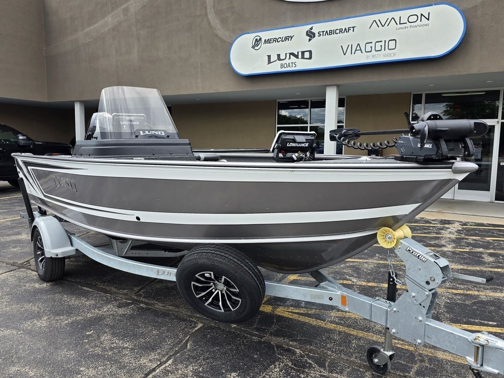 2026 Lund 1875 Impact XS SS 2025 SPORT in appleton WI