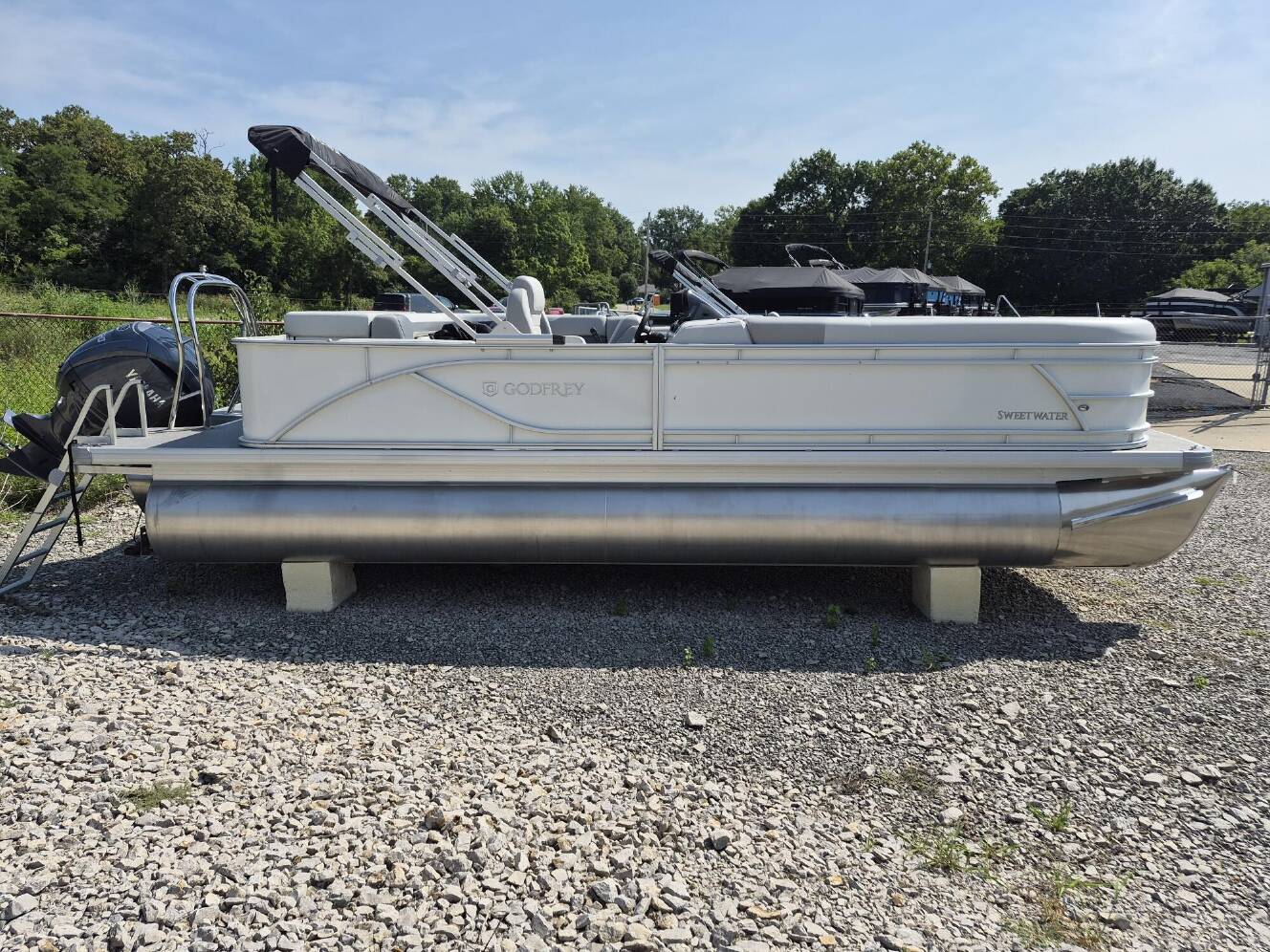 A photo of this 2026 Godfrey Sweetwater 2286 CSE