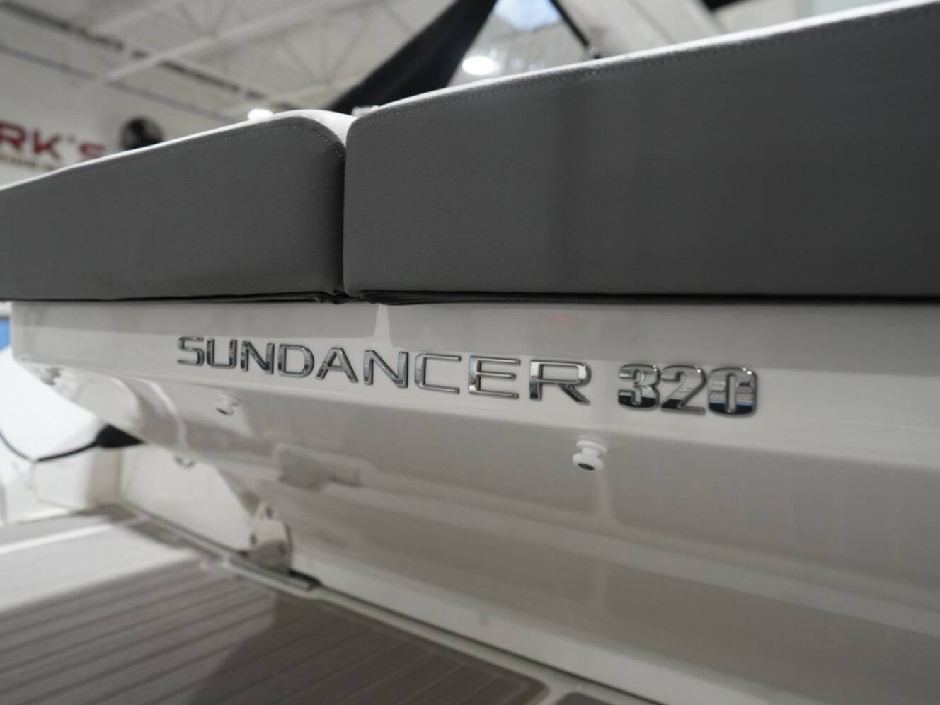 A photo of this 2026 Sea Ray Sundancer 320