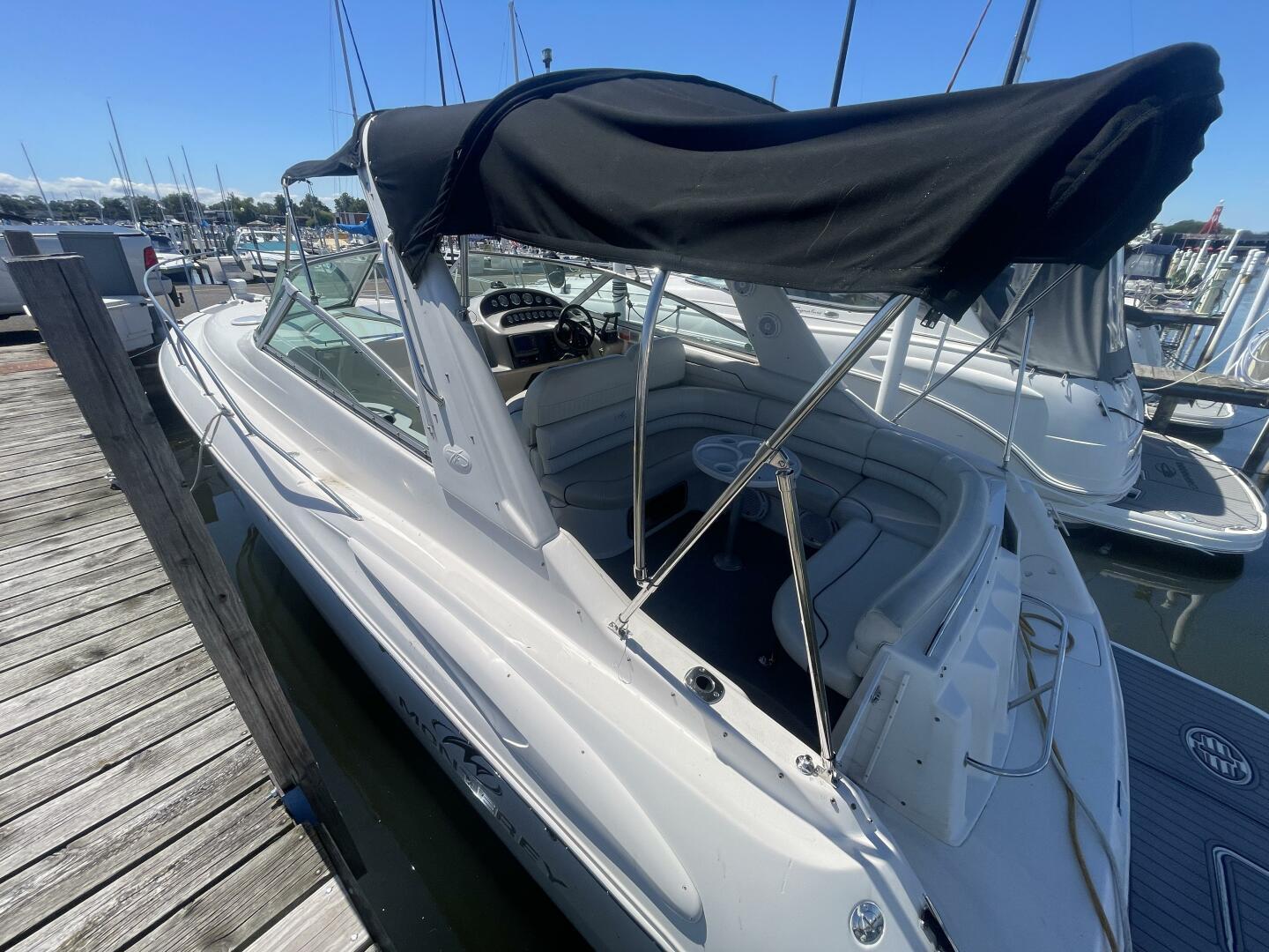 Used 2005 Monterey 322 Cruiser 322 For Sale in Saint Clair Shores