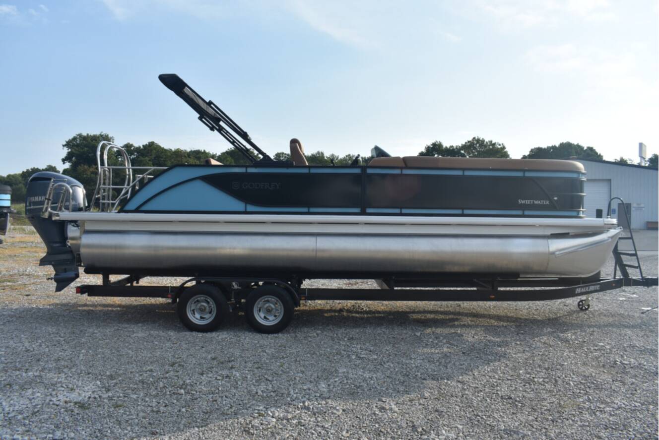 A photo of this 2026 Godfrey Sweetwater 2486 SFL Tritoon