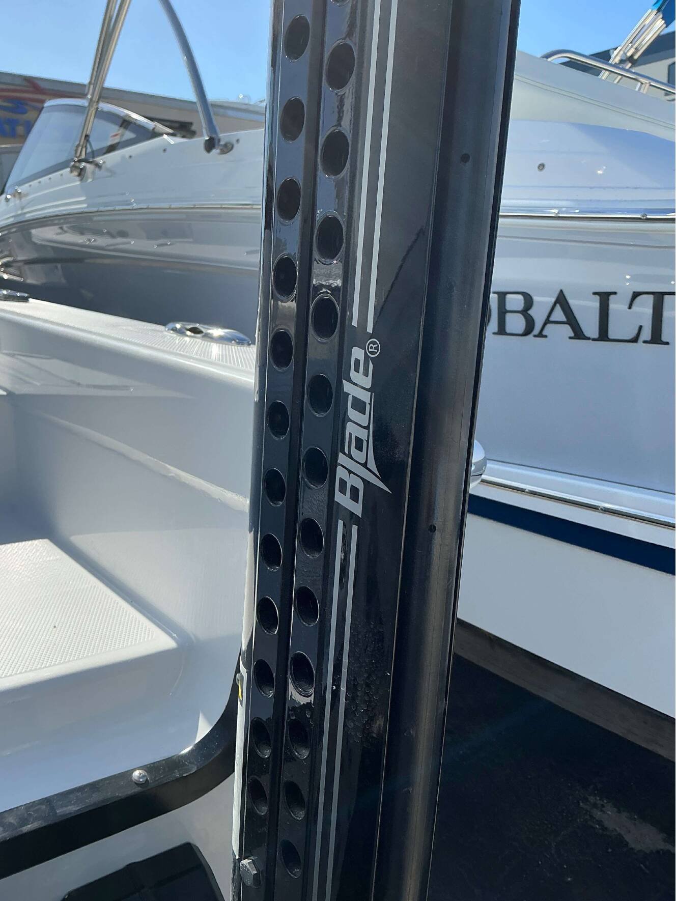 A photo of this 2025 Everglades 273 CC