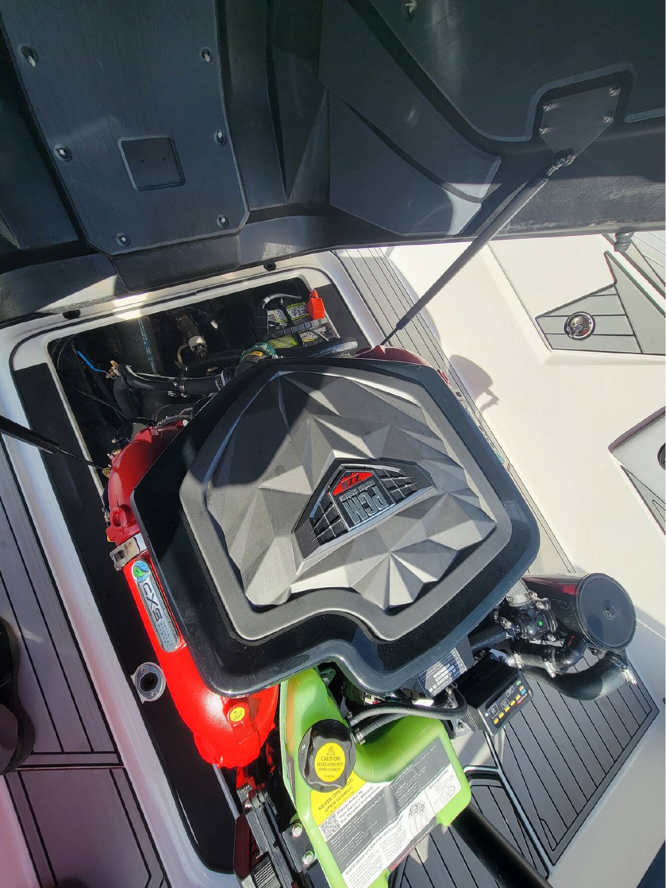 A photo of this 2024 Nautique Ski Closed Bow