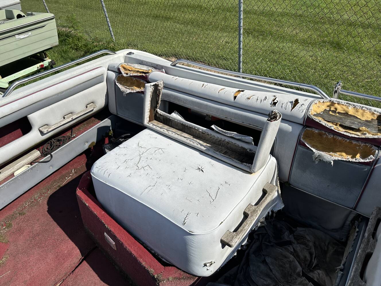 A photo of this 1988 Four Winns 200 HORIZON
