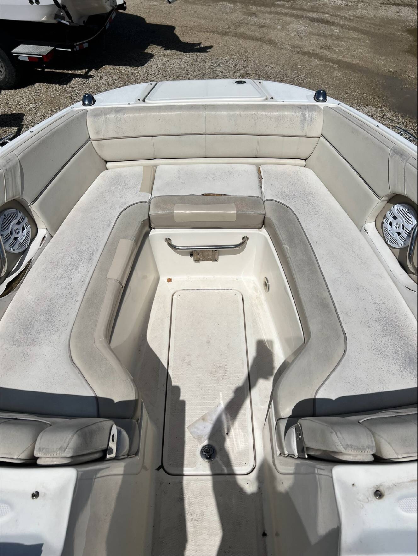 A photo of this 2013 Sea Ray 240 Sundeck