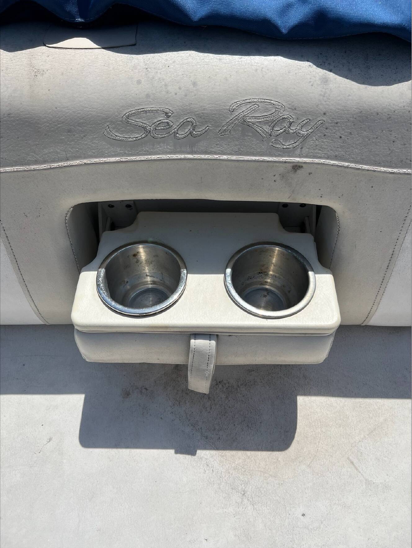 A photo of this 2013 Sea Ray 240 Sundeck