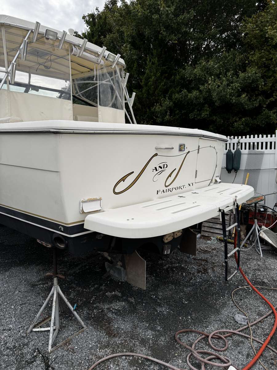 1996 Tiara 3100 Open in babylon NY