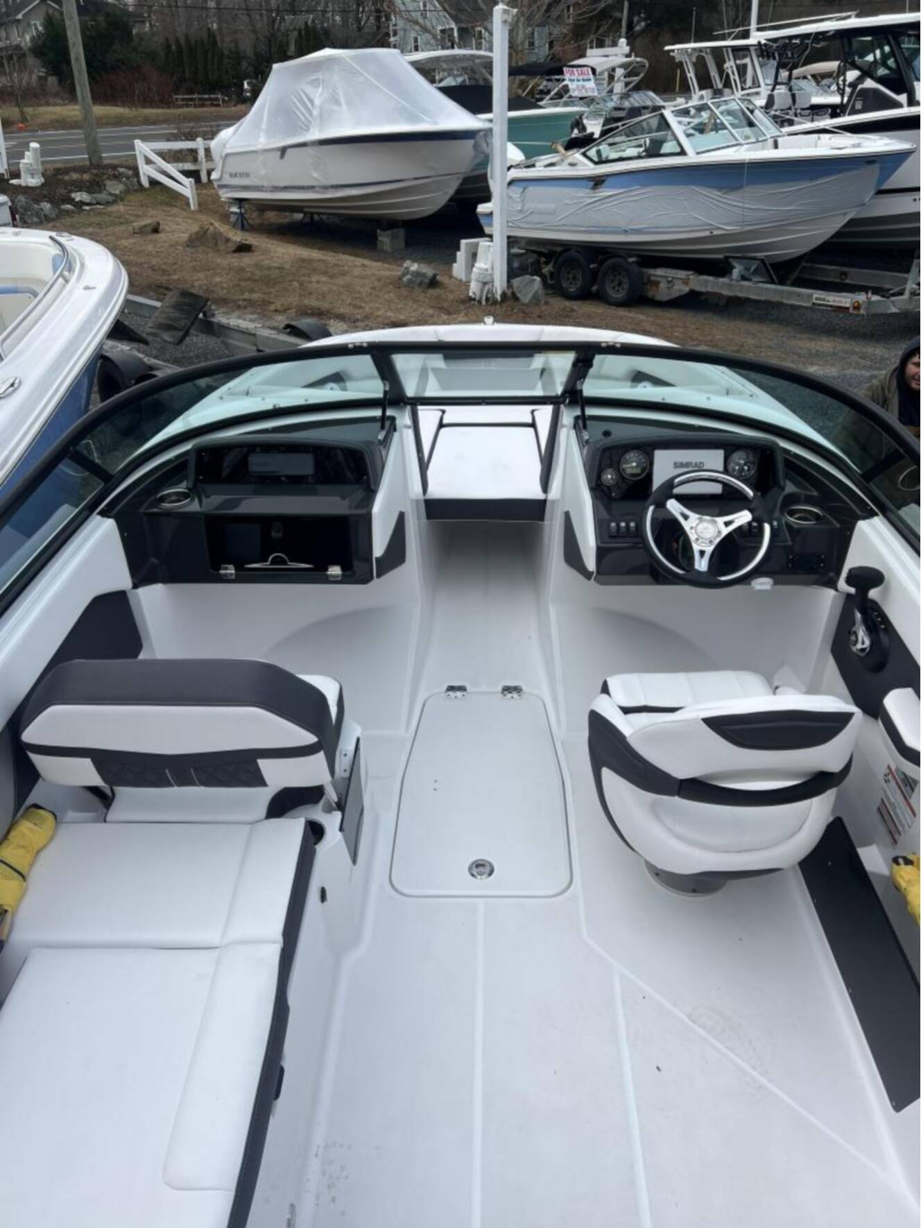 A photo of this 2025 Monterey M205