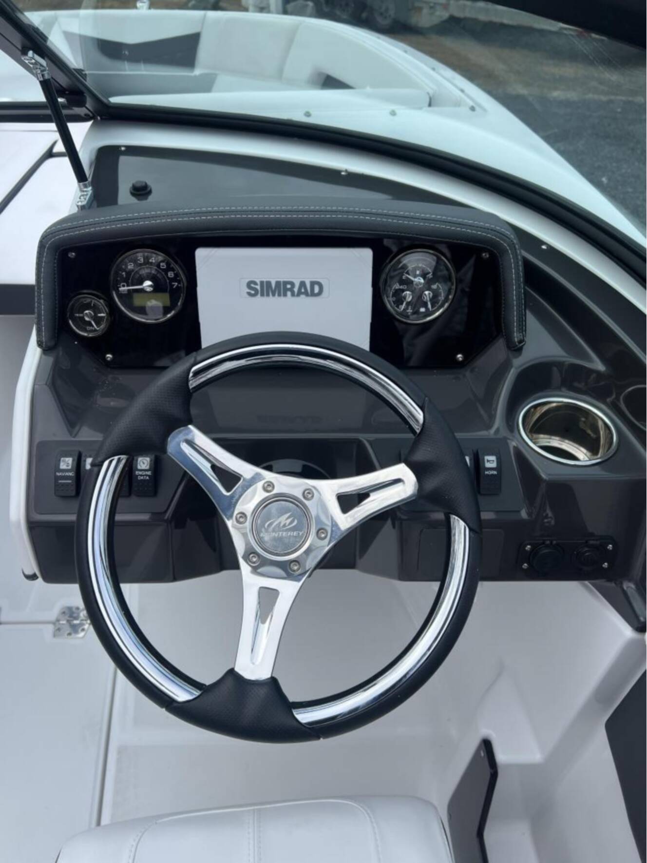 A photo of this 2025 Monterey M205