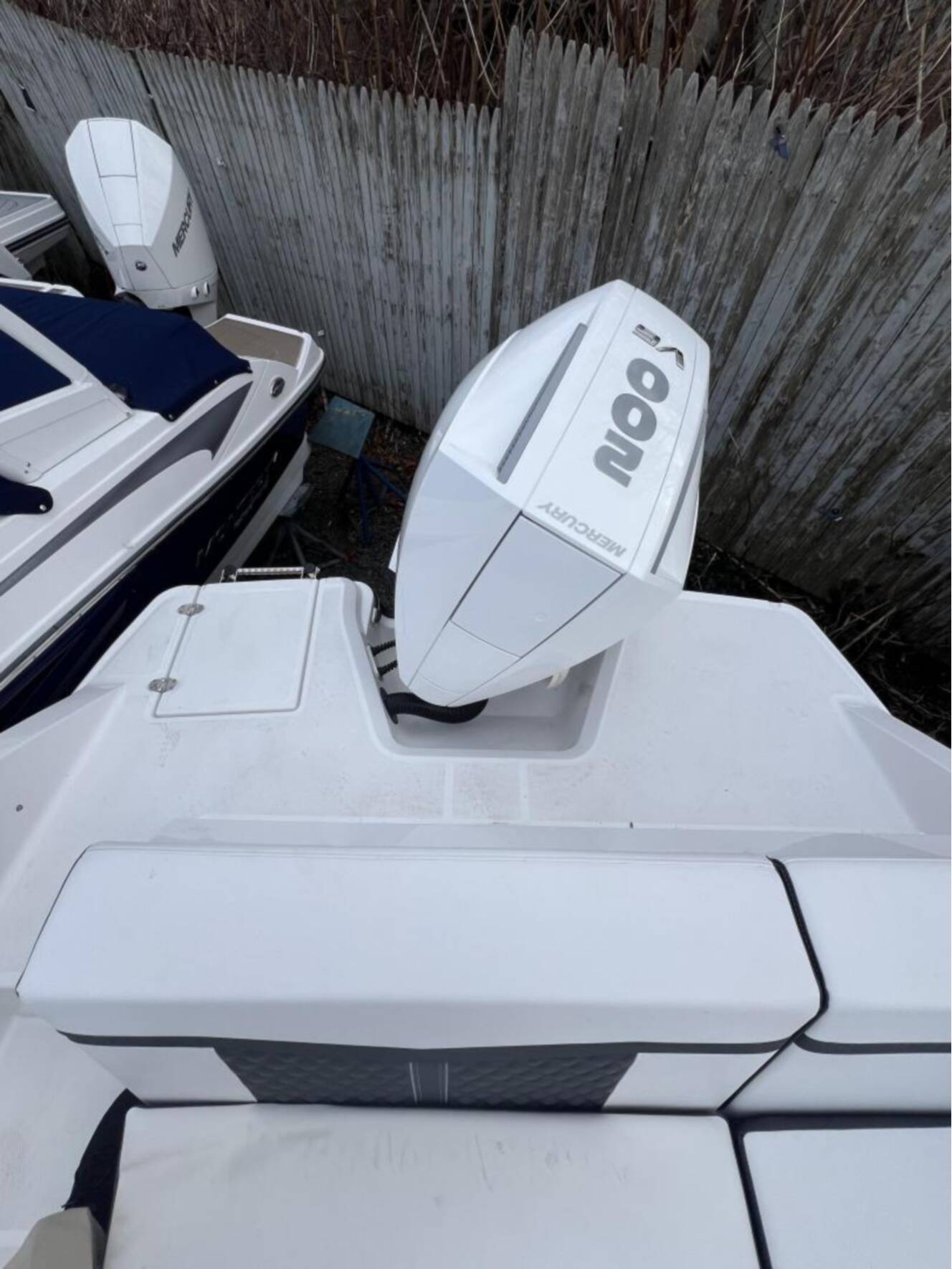 A photo of this 2025 Monterey M205