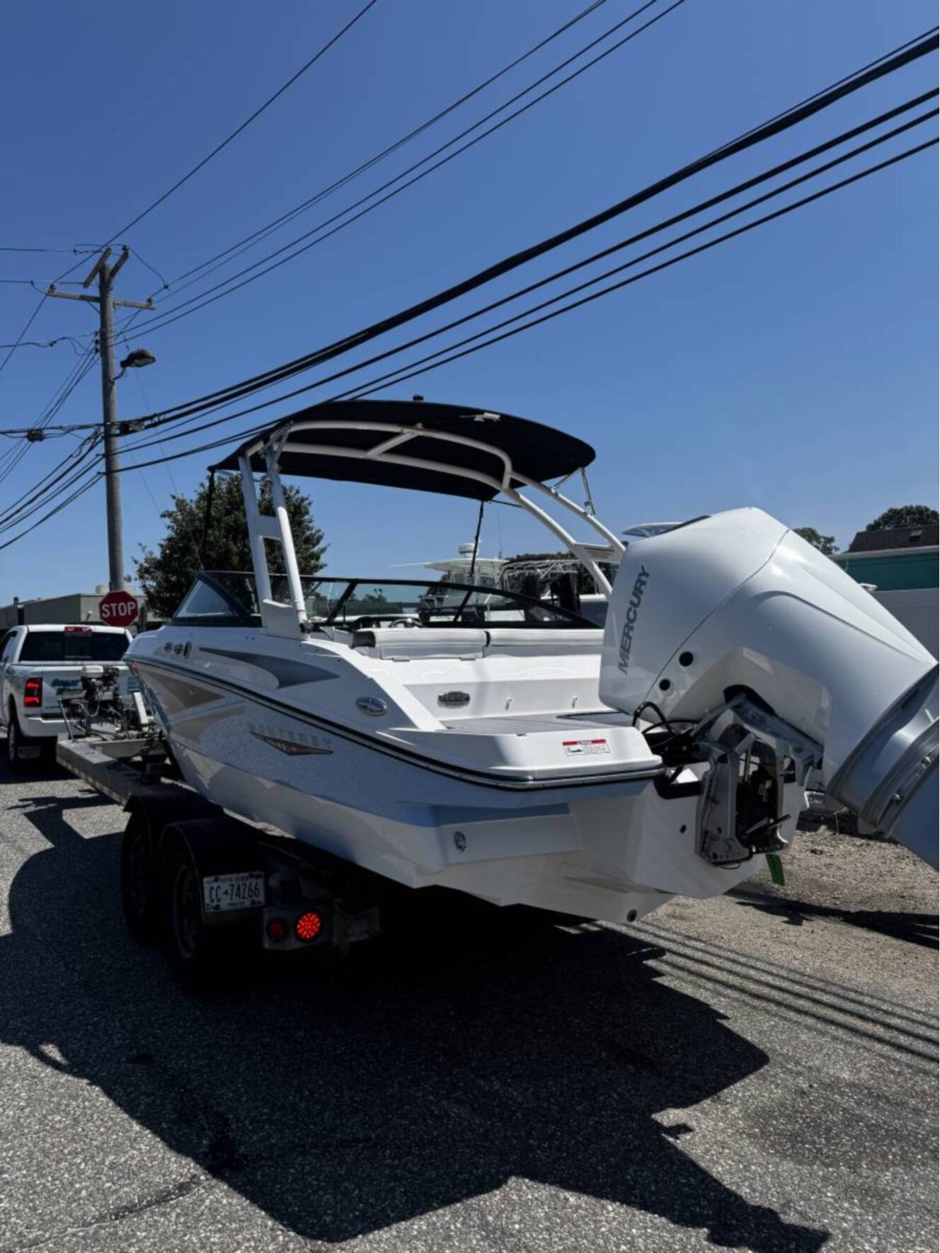A photo of this 2025 Monterey M205