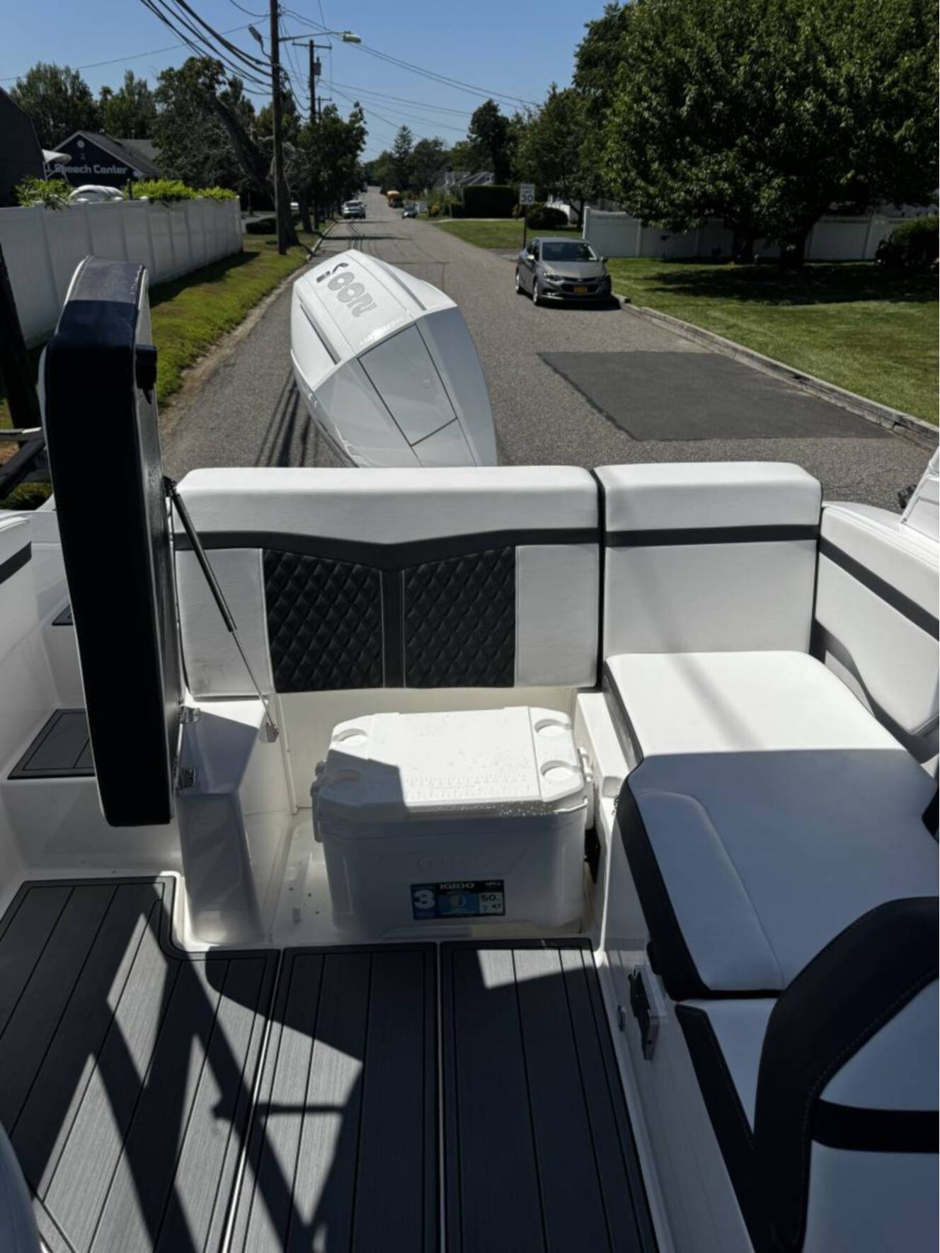 A photo of this 2025 Monterey M205