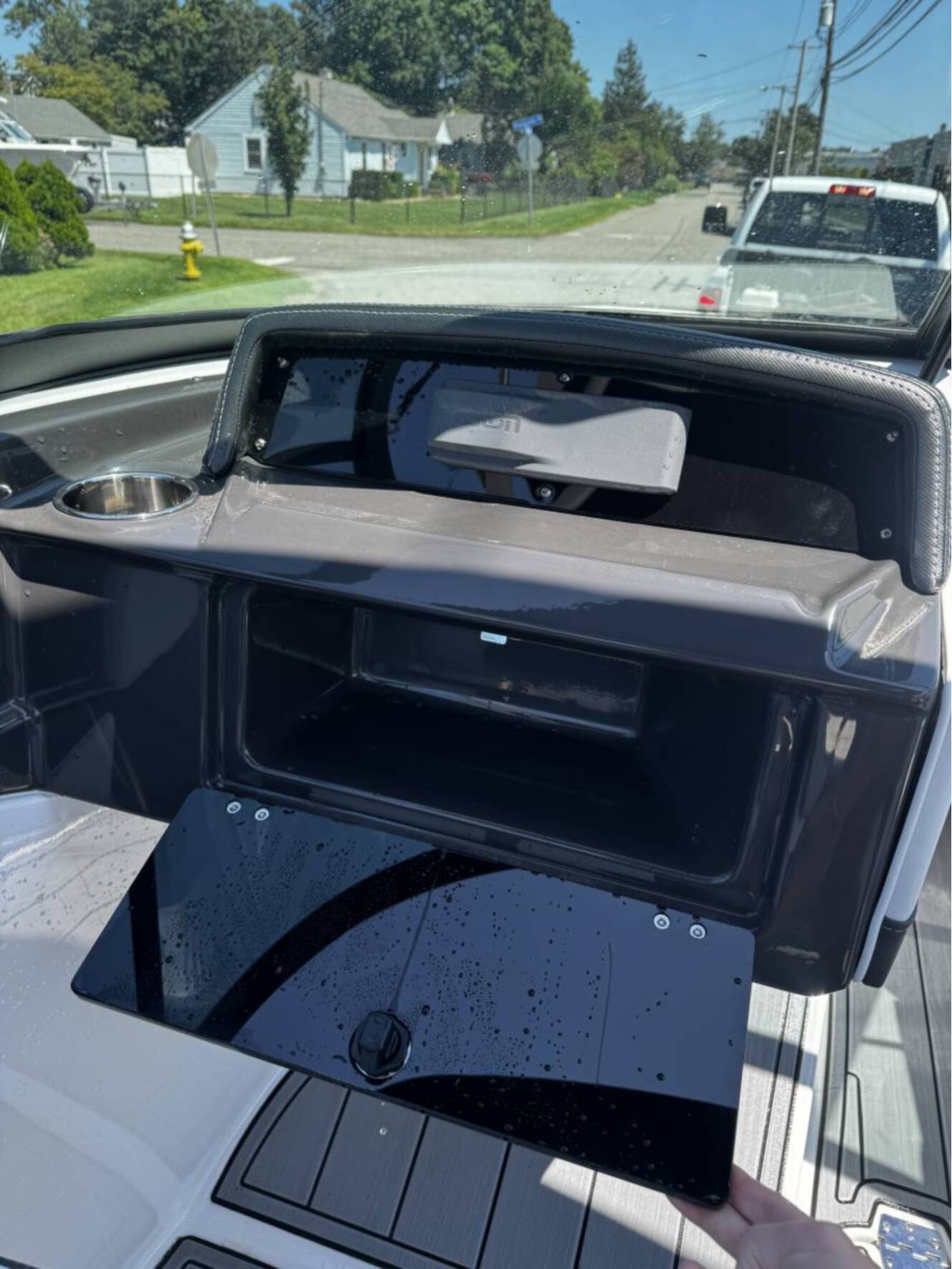 A photo of this 2025 Monterey M205