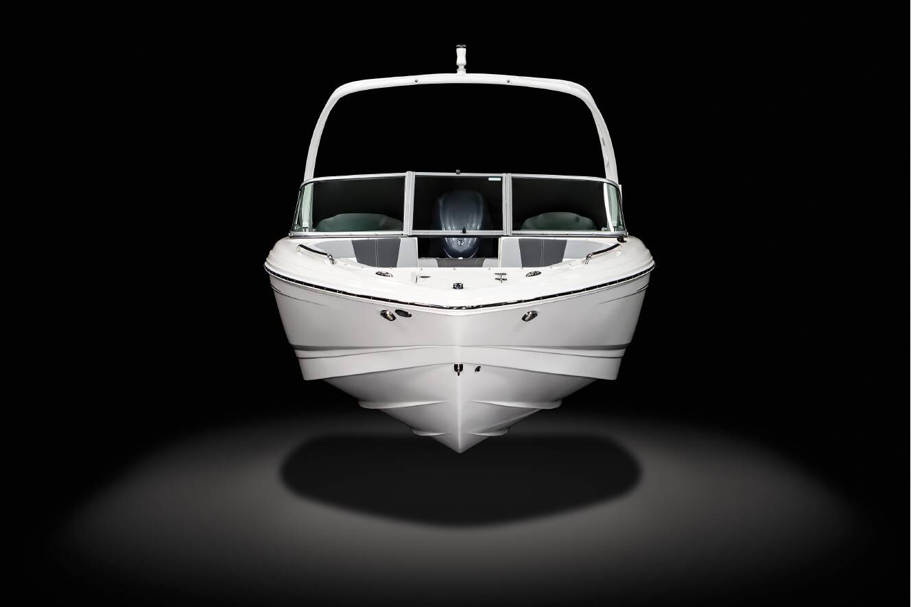A photo of this 2024 Chaparral Boats 23 SSi OB