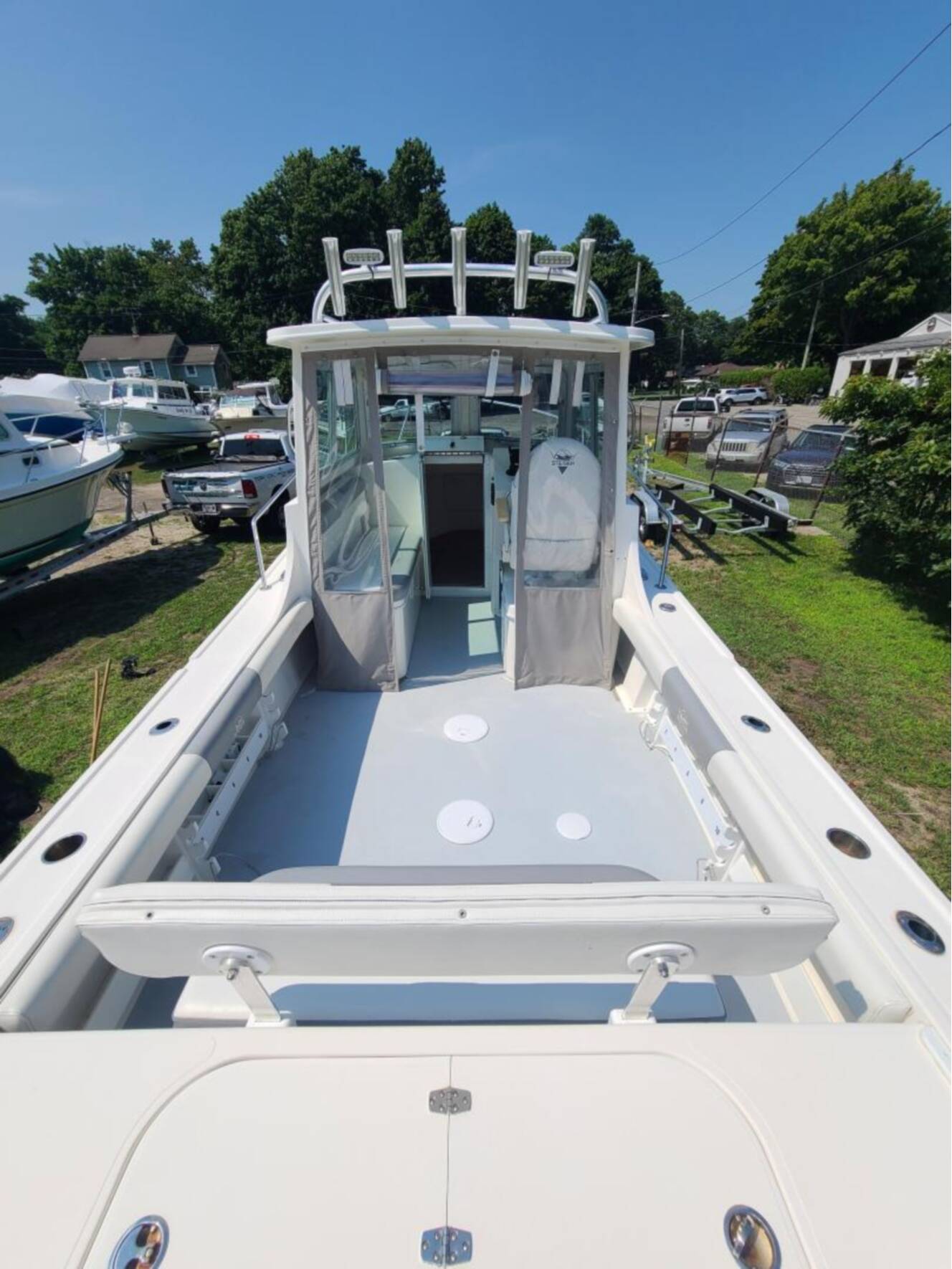 A photo of this 2019 Steiger Craft 23DV Miami