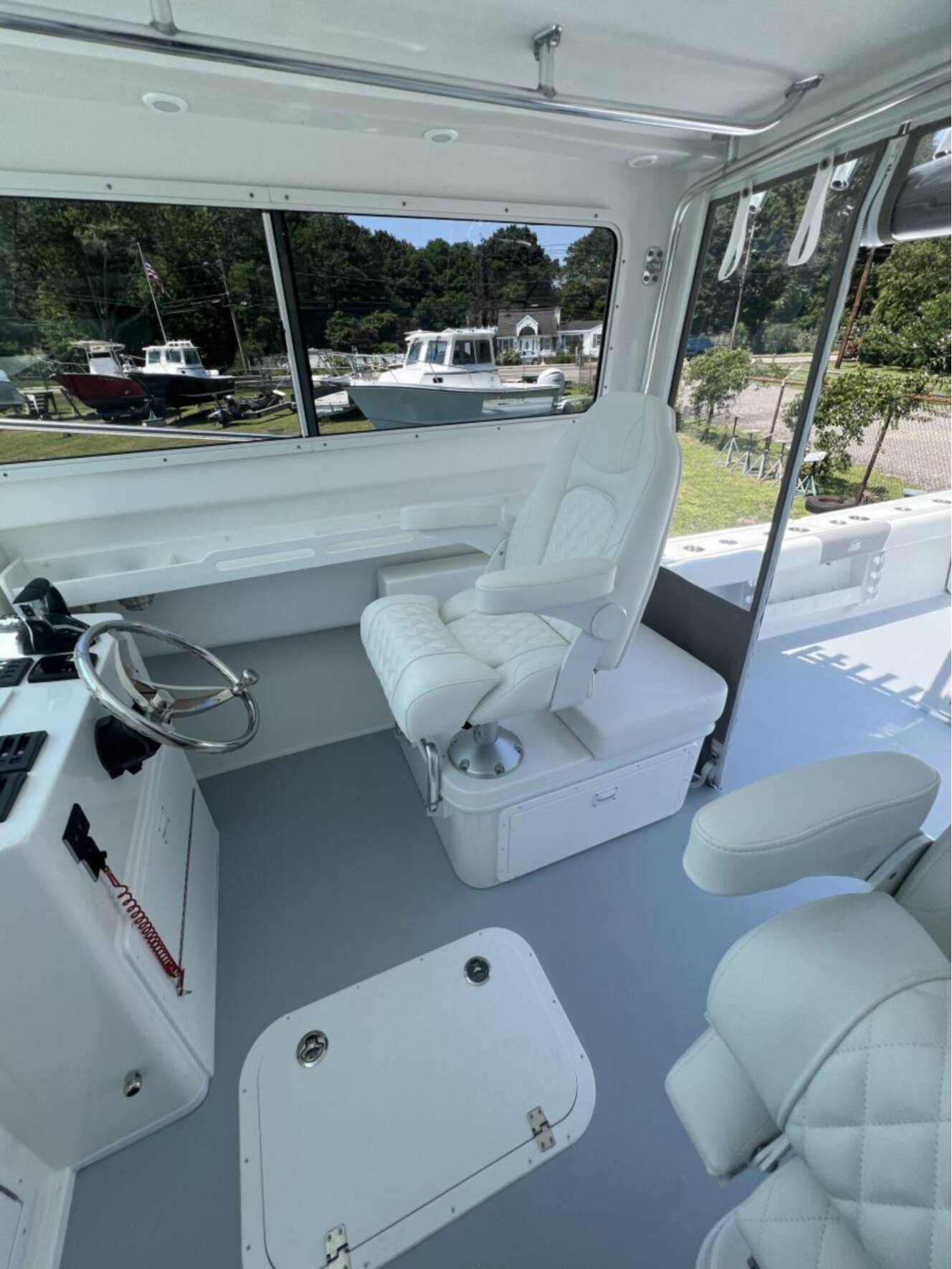 A photo of this 2025 Steiger Craft 31DV Fisherman