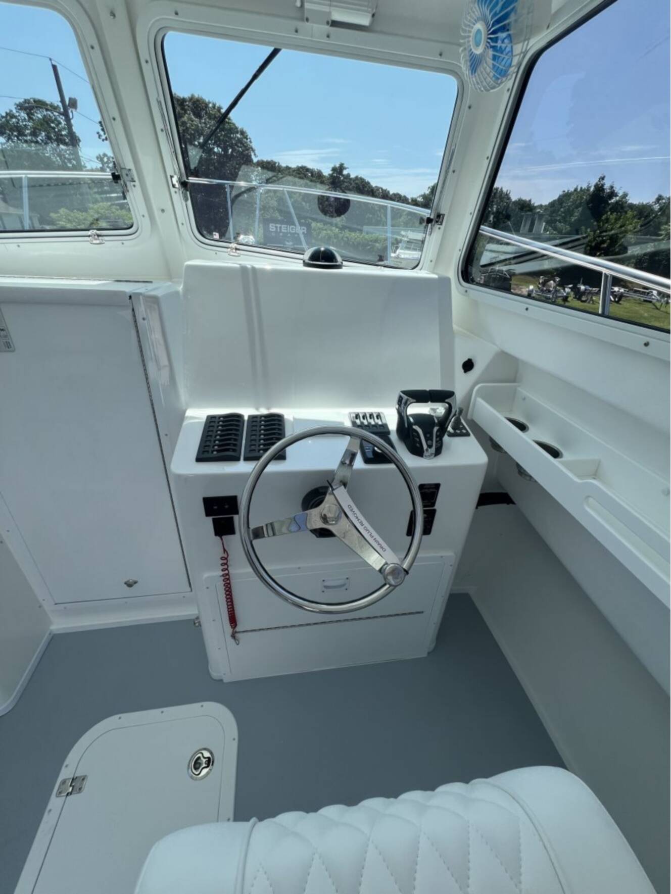A photo of this 2025 Steiger Craft 31DV Fisherman