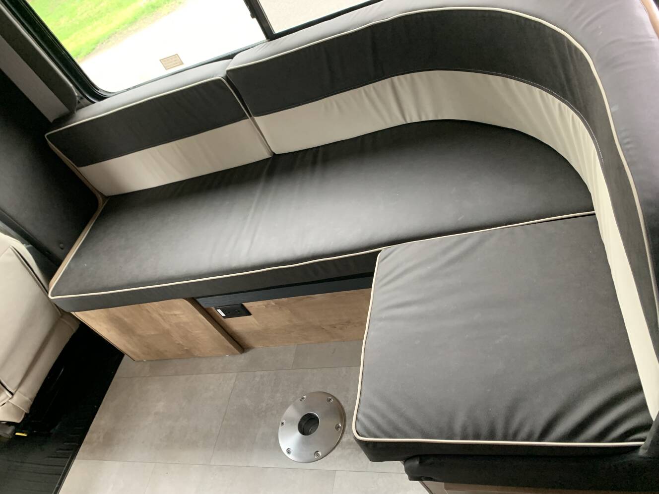 A photo of this 2021 Coachmen LEPRECHAUN 260DS