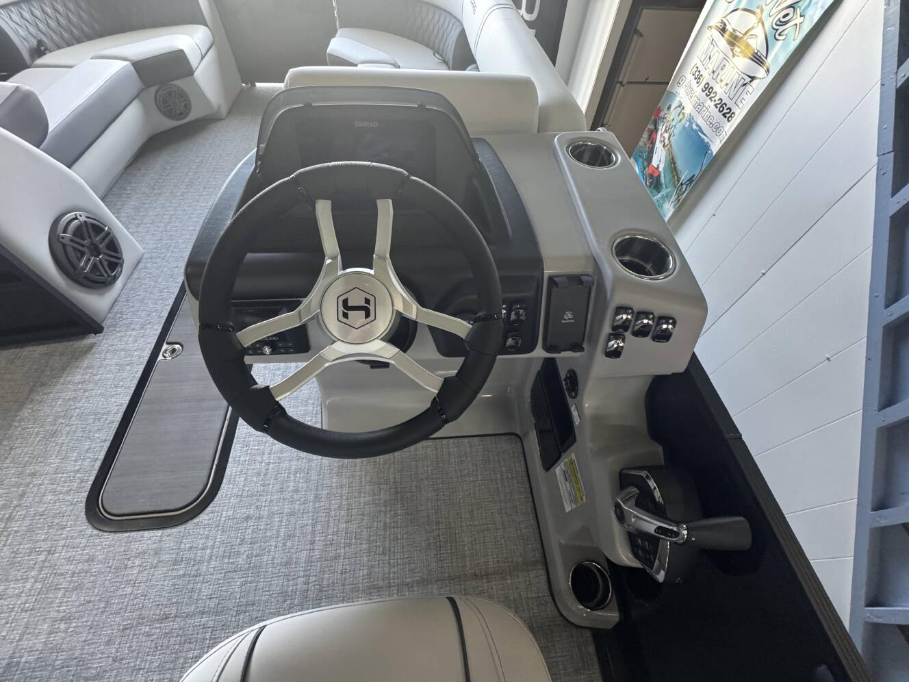 A photo of this 2025 Harris Sunliner 250 Sport