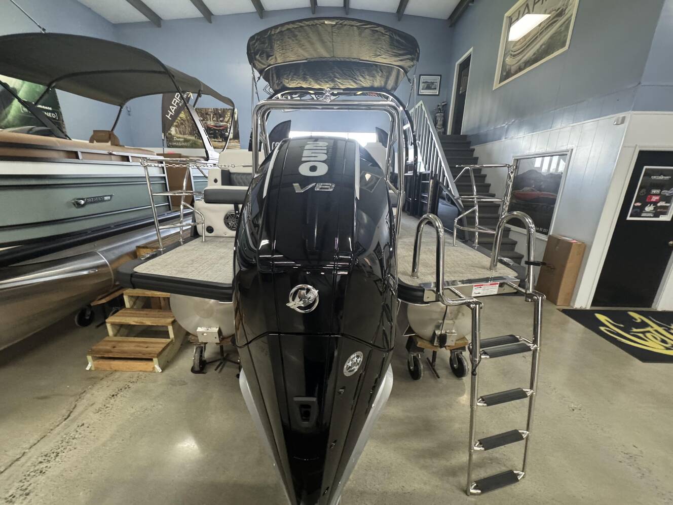 A photo of this 2025 Harris Sunliner 250 Sport