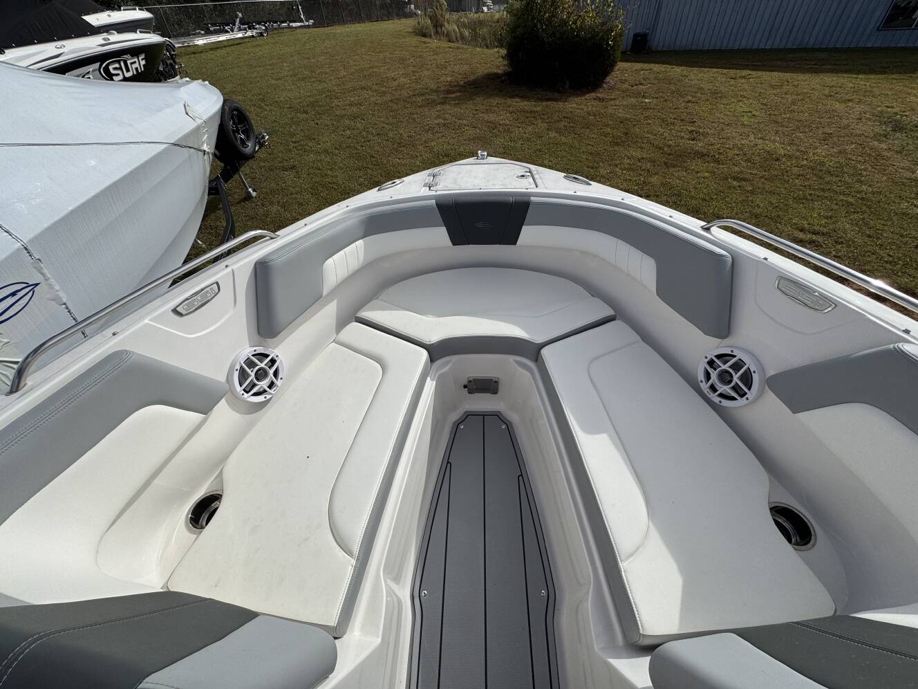 A photo of this 2025 Chaparral 23 SSi