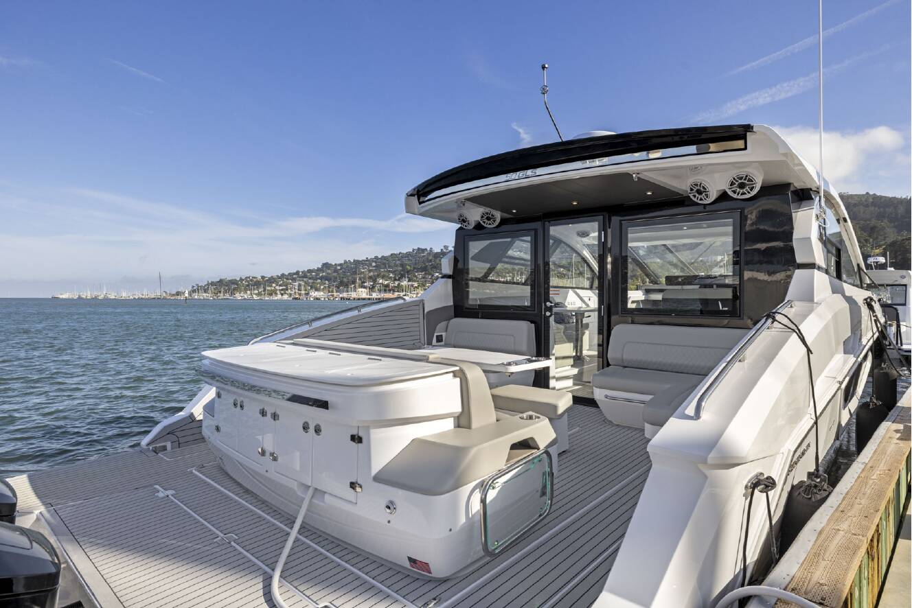 A photo of this 2026 Cruisers Yachts 50 GLS Outboard