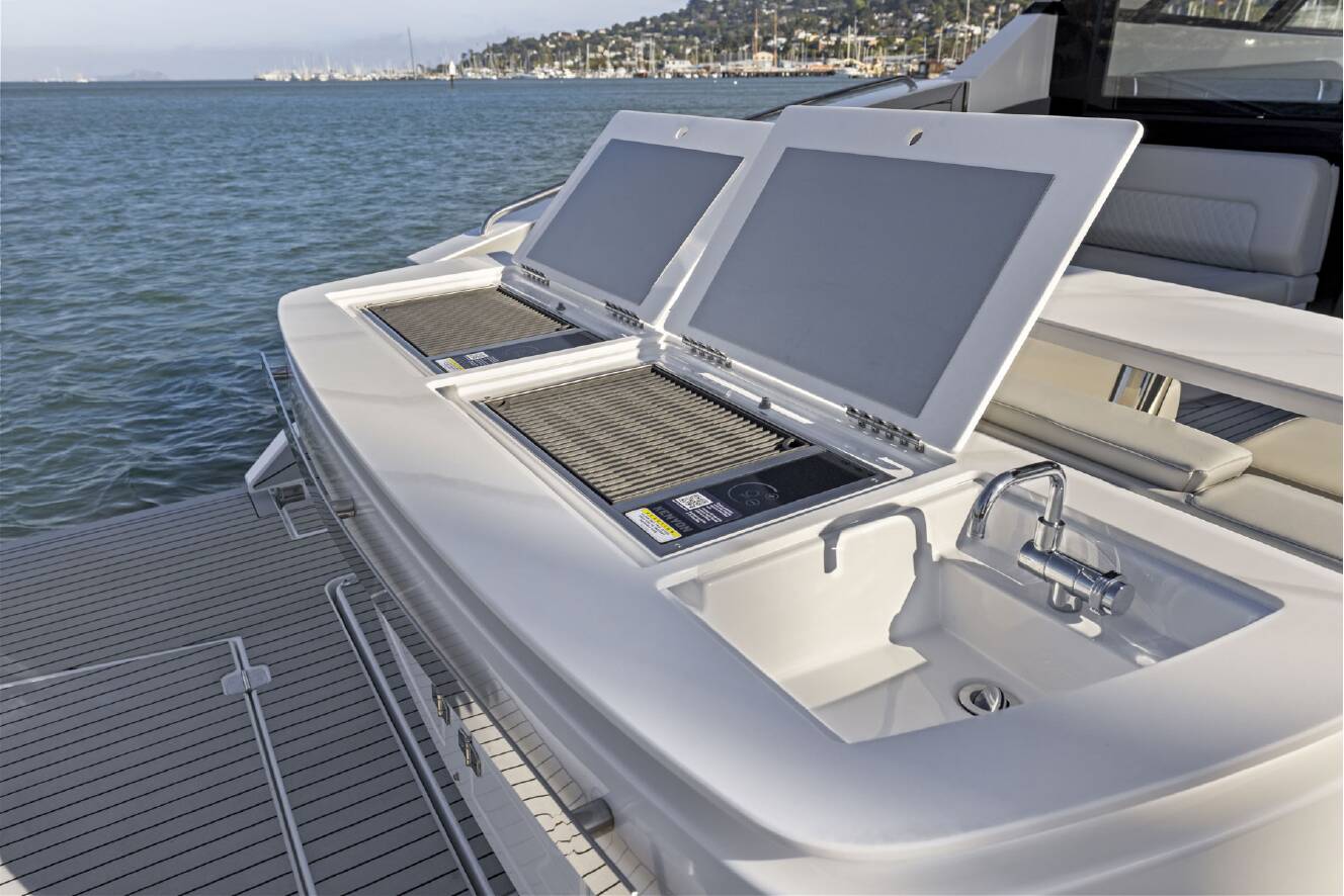 A photo of this 2026 Cruisers Yachts 50 GLS Outboard