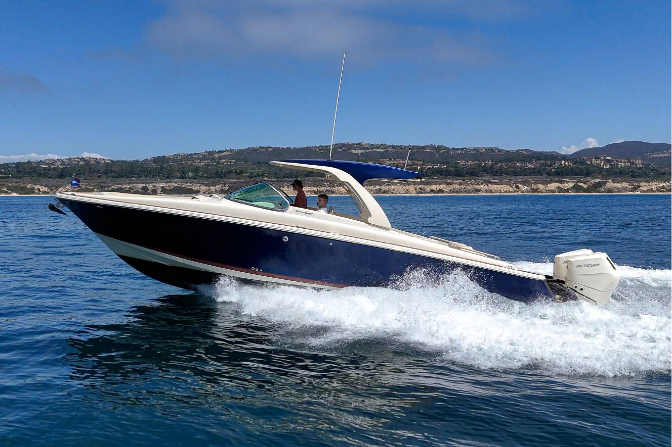 A photo of this 2024 Chris-Craft LAUNCH 35 GT
