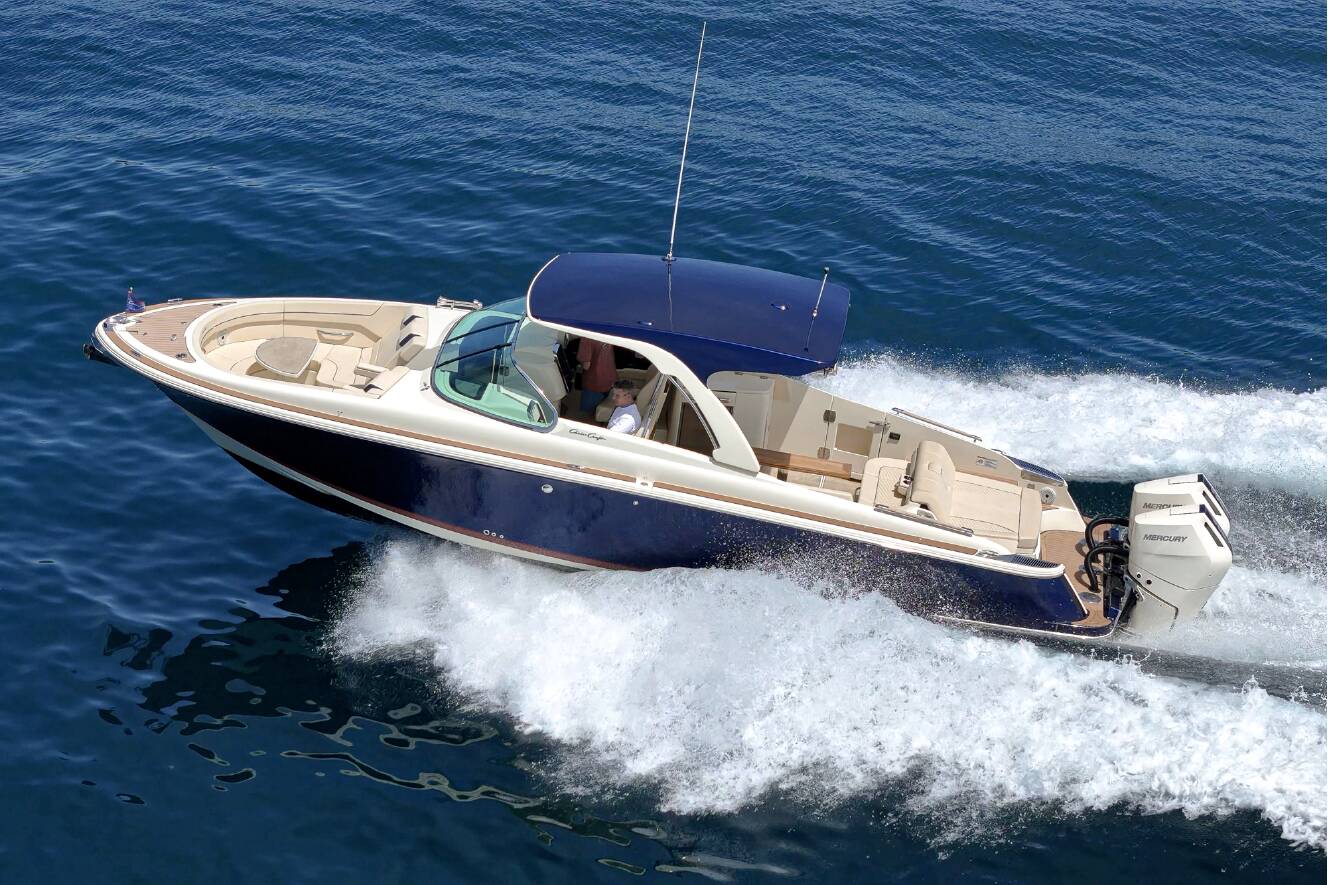 A photo of this 2024 Chris-Craft LAUNCH 35 GT