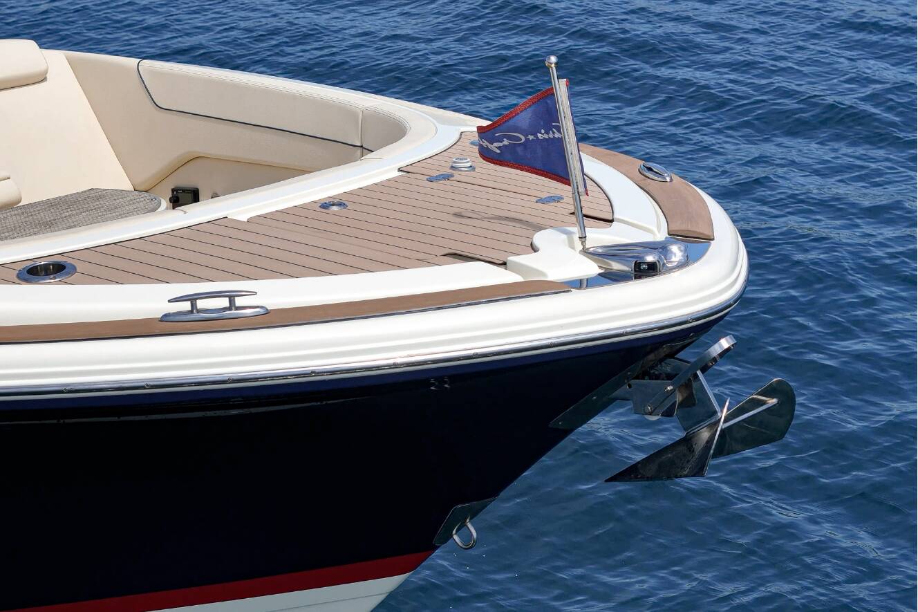 A photo of this 2024 Chris-Craft LAUNCH 35 GT