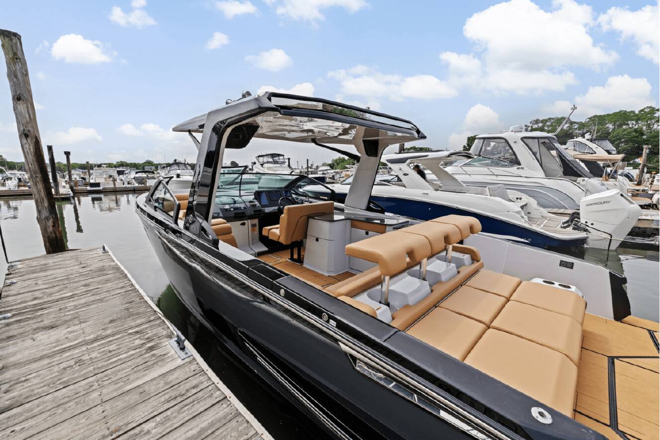 A photo of this 2024 Aviara AV32