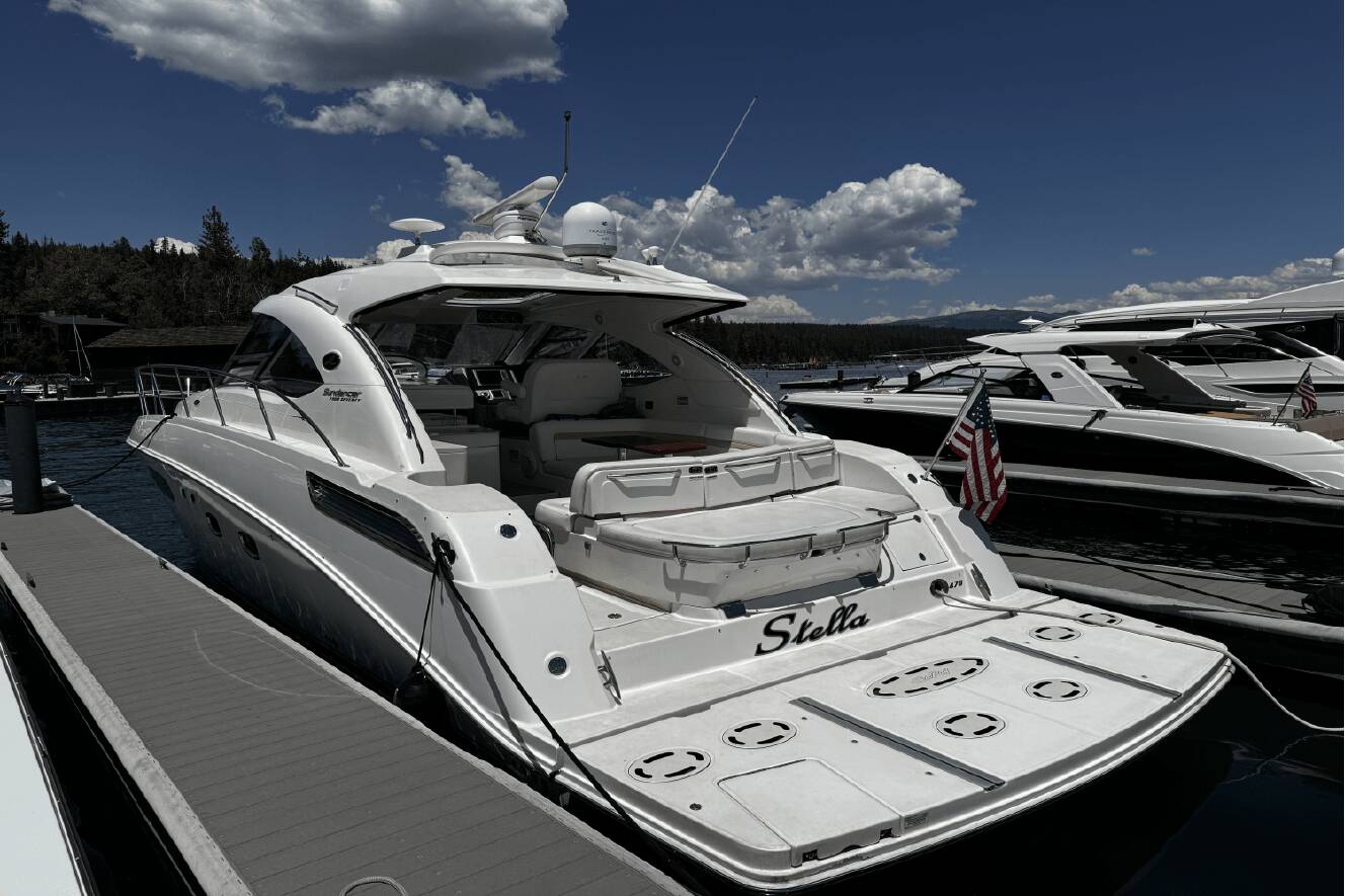 A photo of this 2010 Sea Ray 470 SUNDANCER