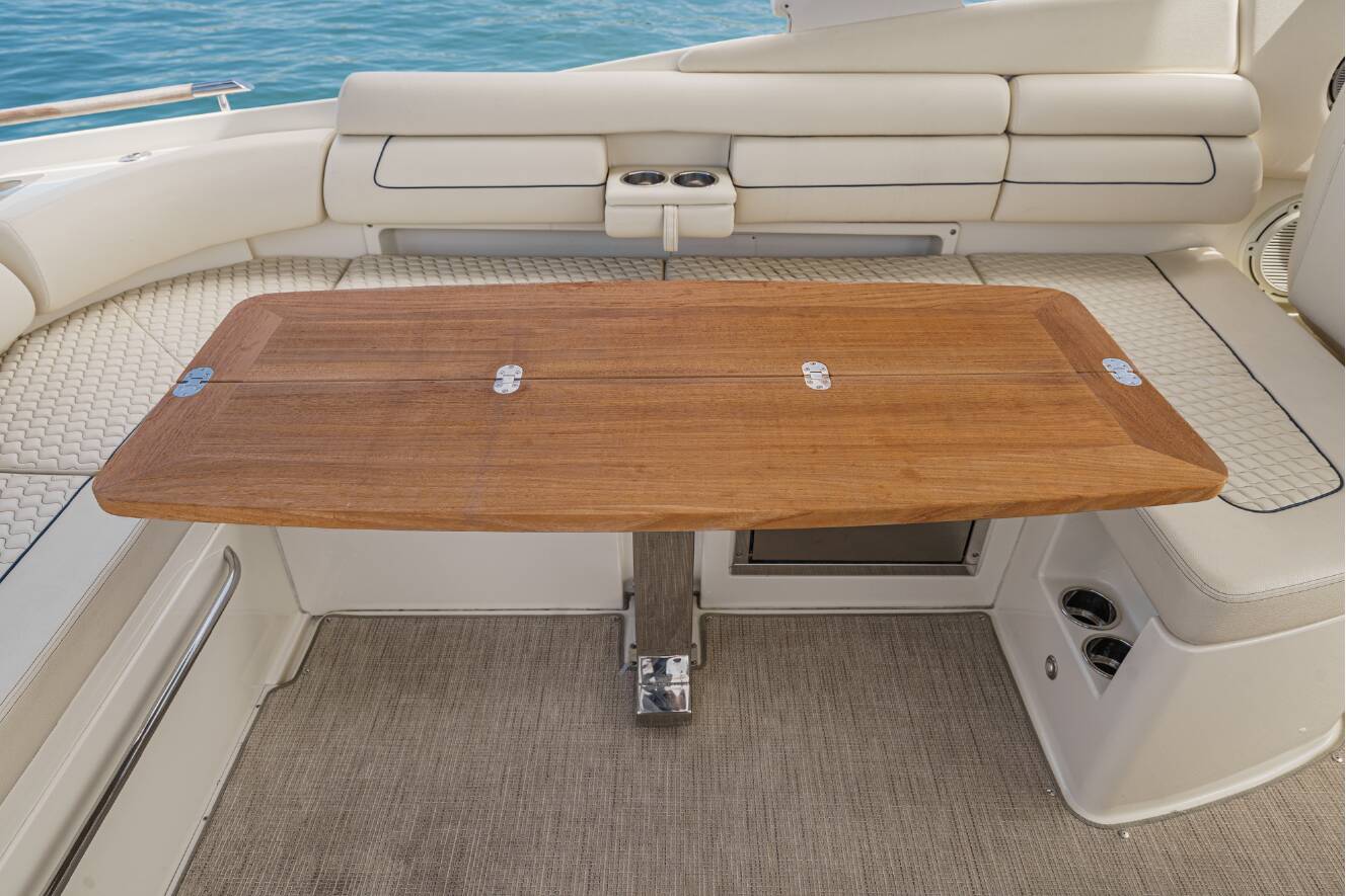 A photo of this 2024 Chris-Craft LAUNCH 35 GT