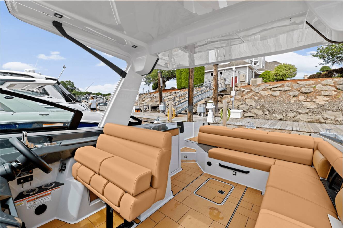 A photo of this 2024 Aviara AV32
