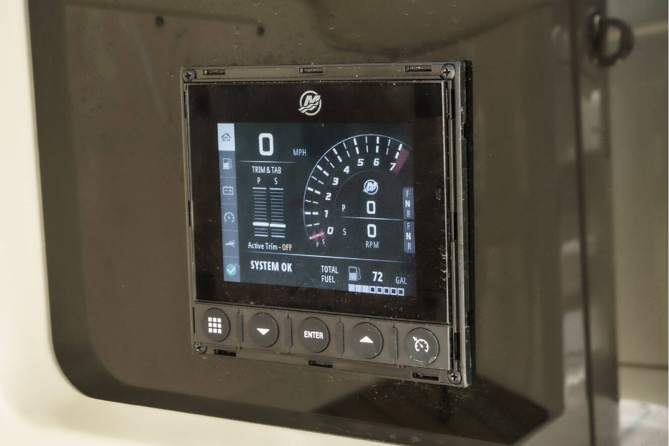 A photo of this 2024 Chris-Craft LAUNCH 35 GT